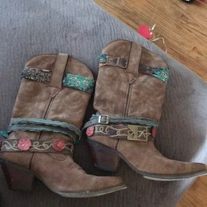 Durango Cowboy Boots size 61/2